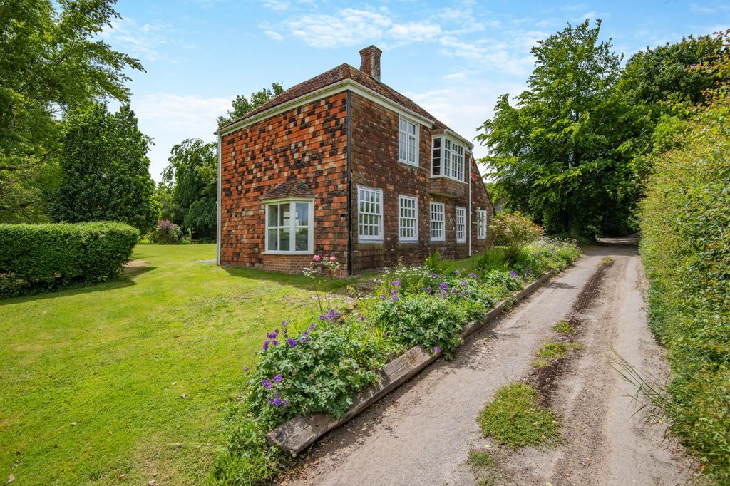 Property photo 1 of 15 Little Ansdore
