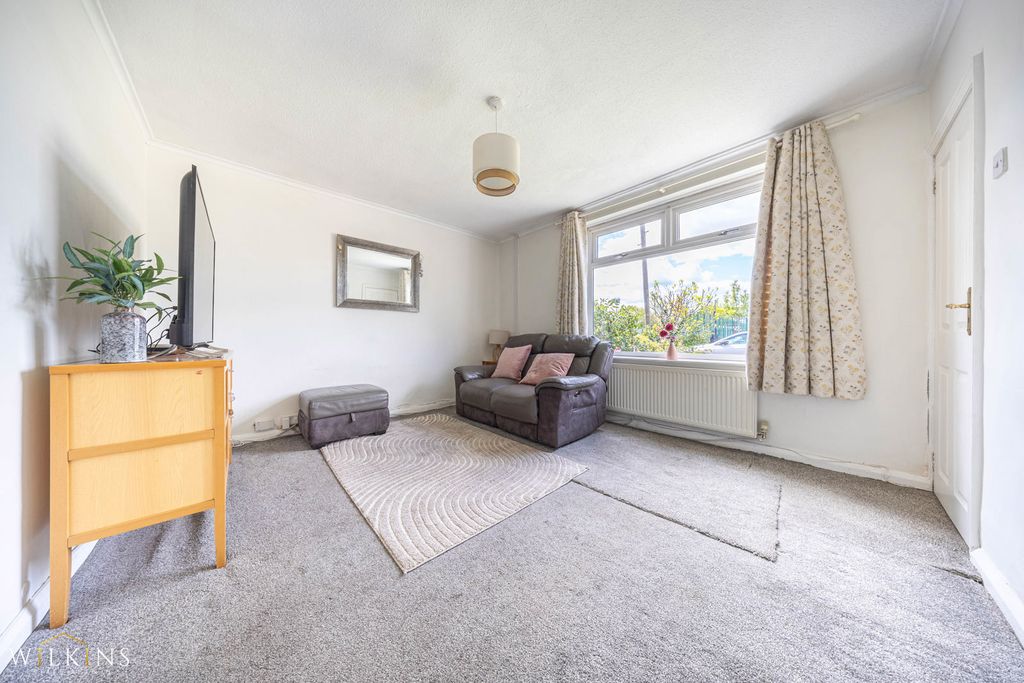 Property photo 2 of 19 Photograph