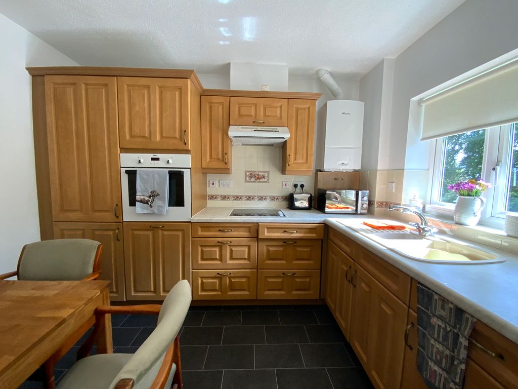 Property photo 2 of 9