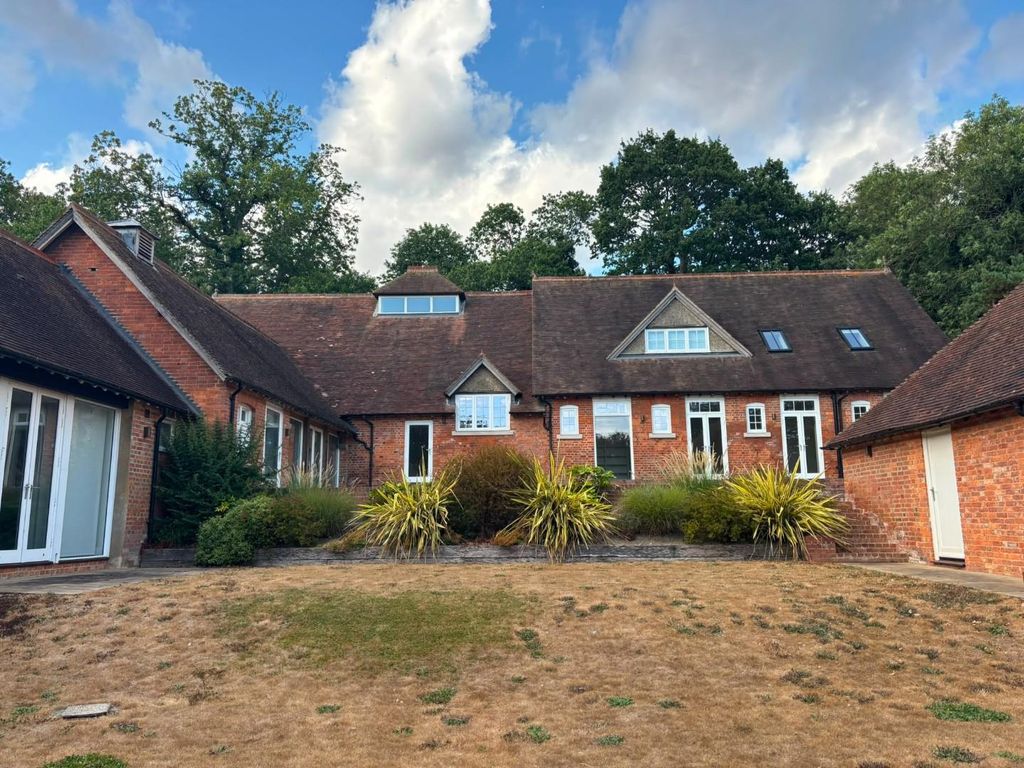 Property photo 1 of 32 1A.Jpg