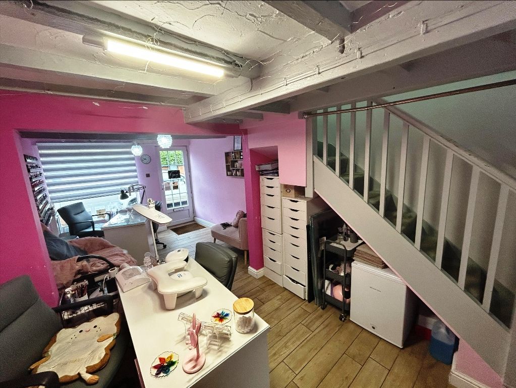 Property photo 3 of 4