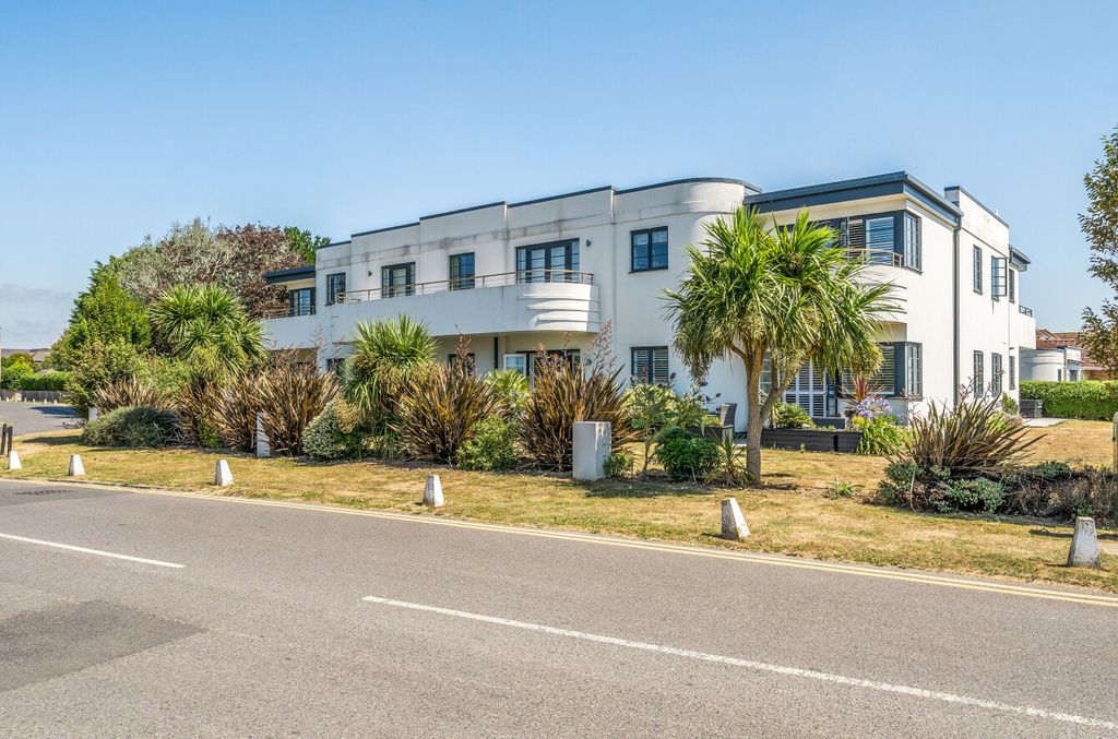 Property photo 1 of 19 1493660-7-6A56189...