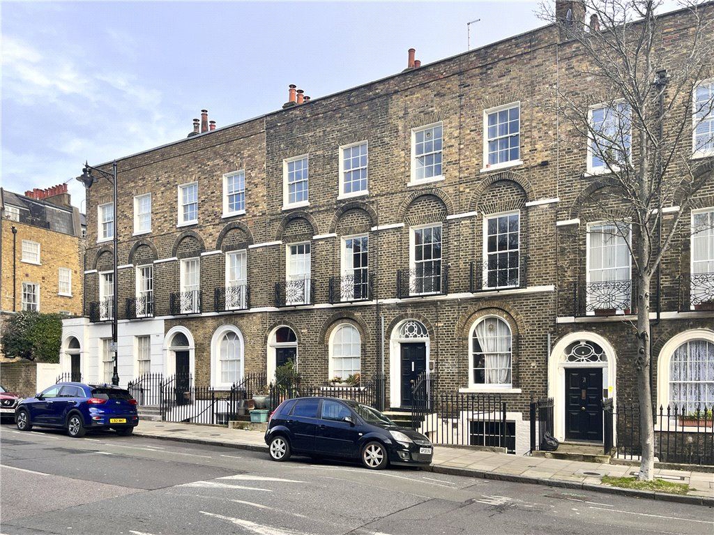 Property photo 1 of 20 Exterior