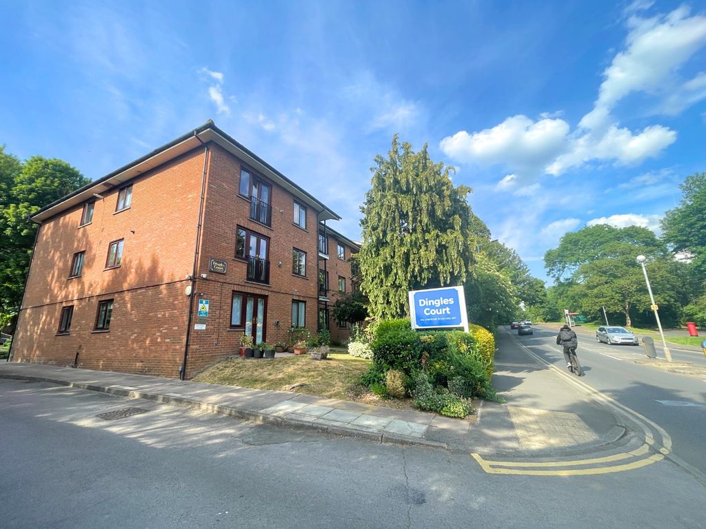 Property photo 1 of 21 2270130