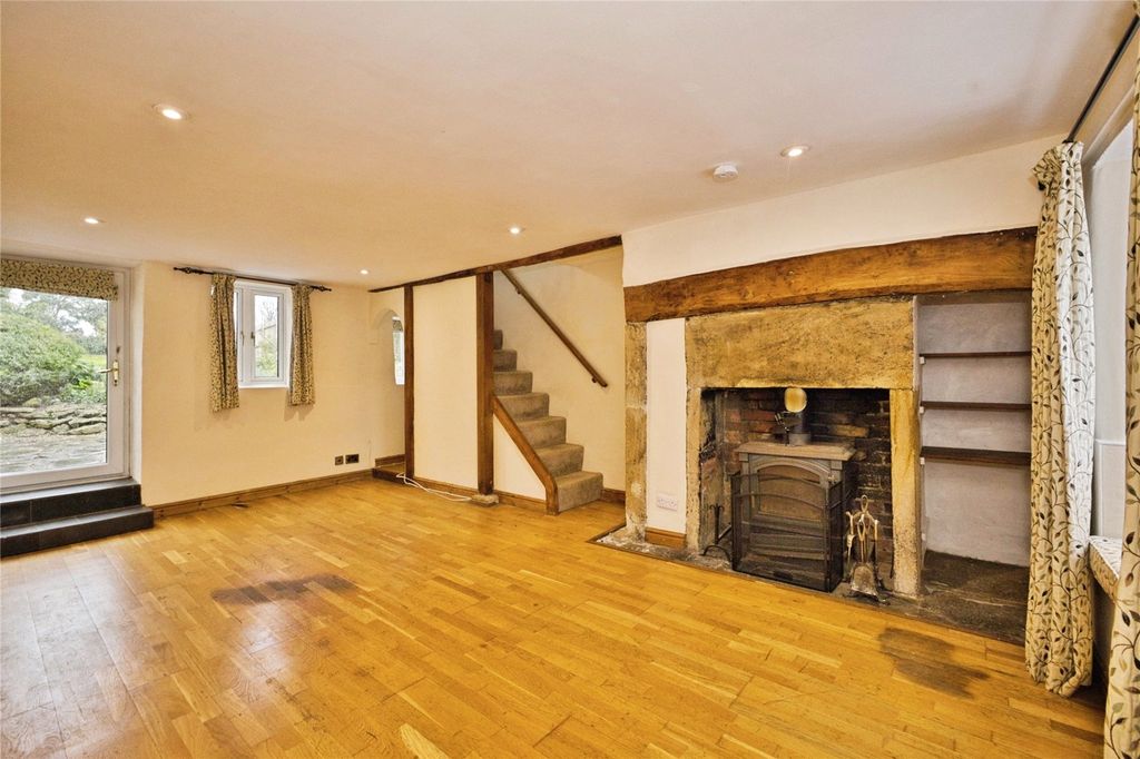 Property photo 2 of 17 Picture No. 13