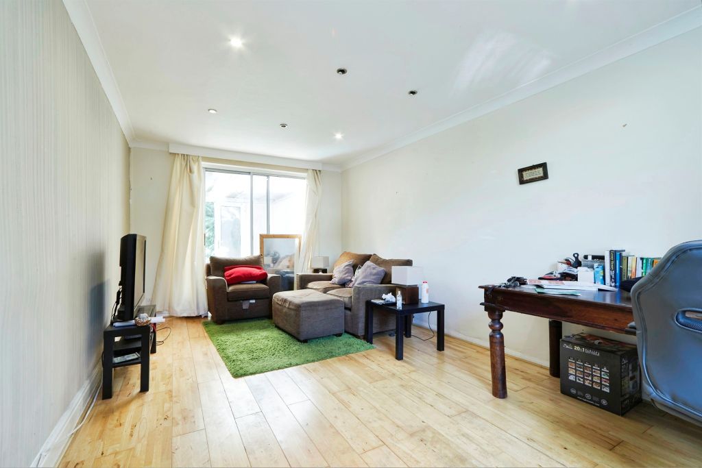 Property photo 3 of 15