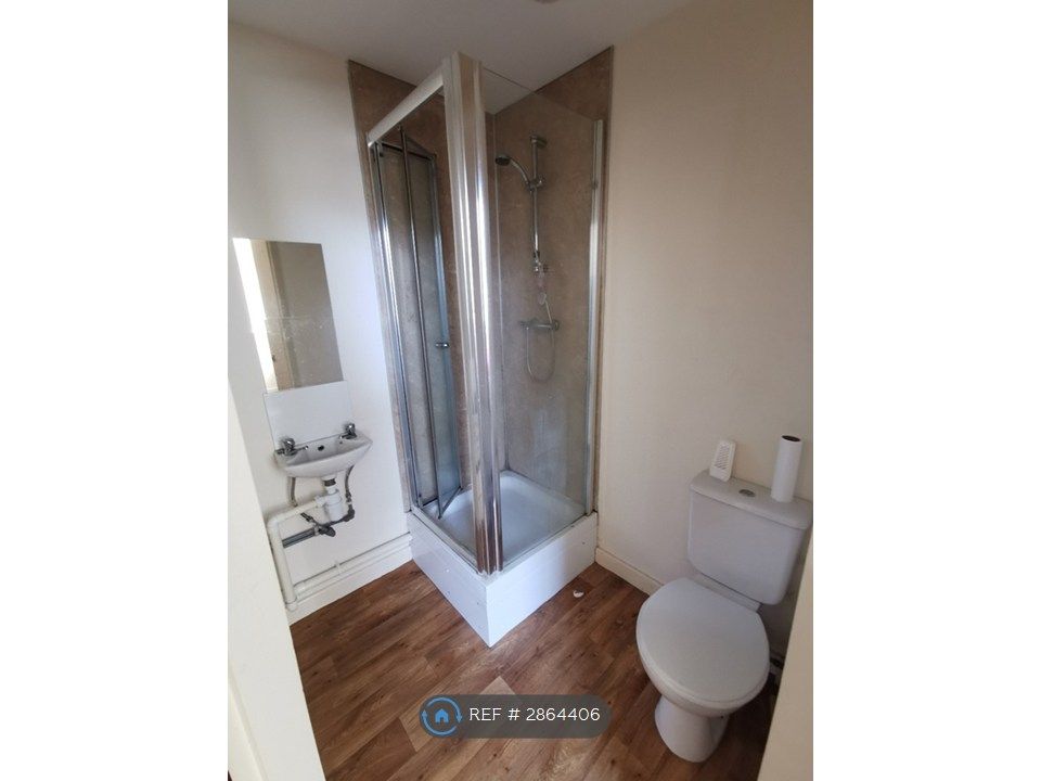 Property photo 3 of 3