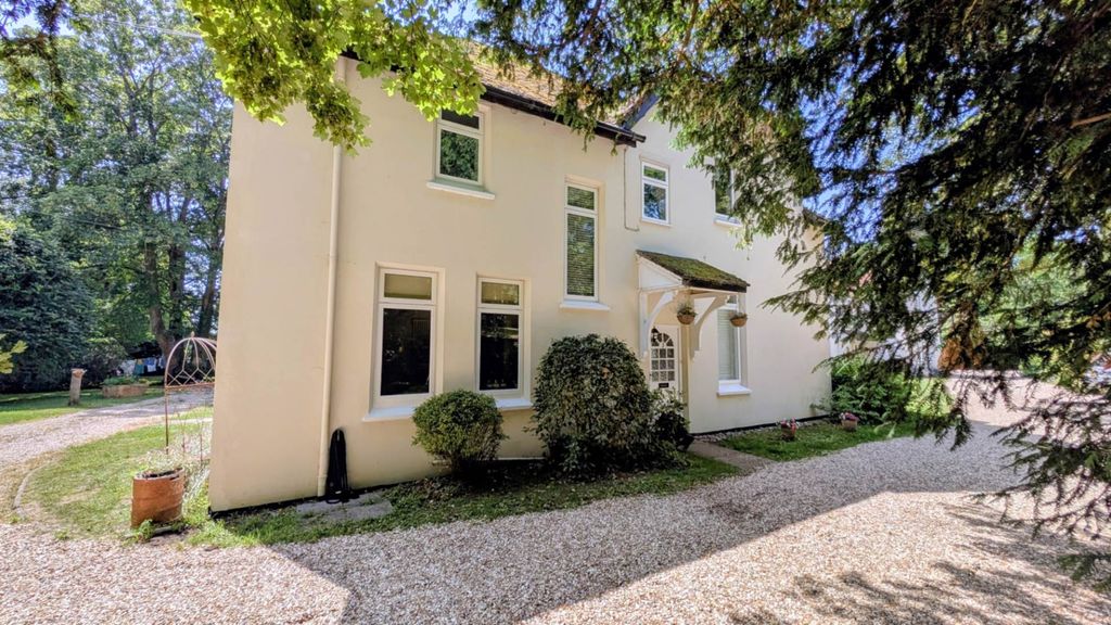 Property photo 1 of 23