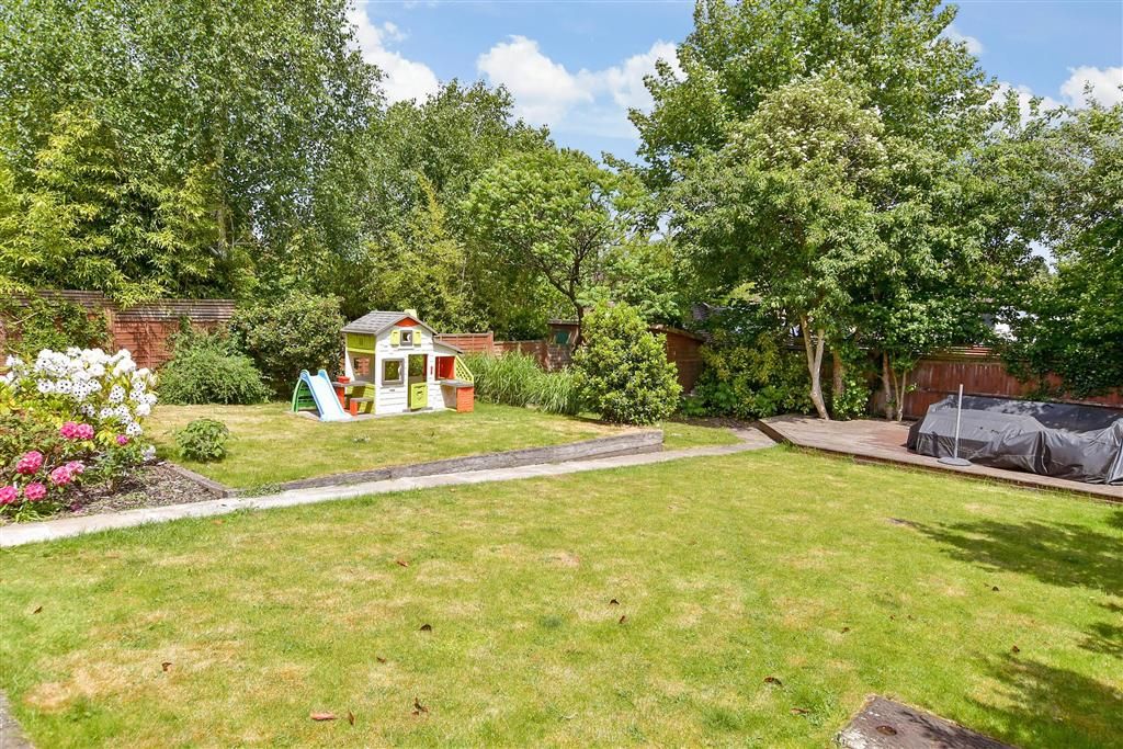 Property photo 1 of 16 Rear Garden