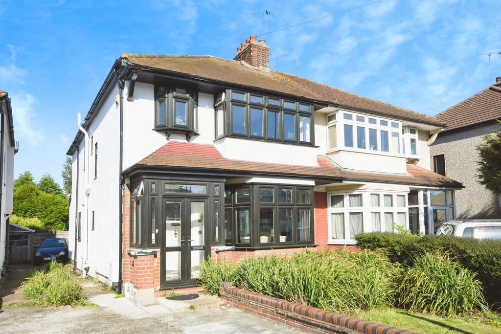 Property photo 1 of 17