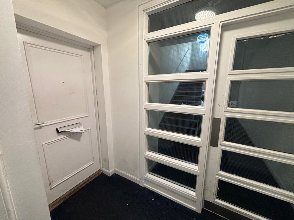 Property photo 3 of 13 Picture No. 04