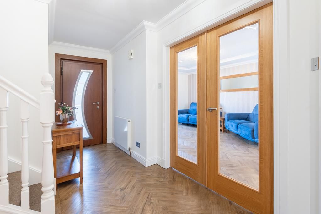 Property photo 3 of 27 Lev1453Seg Hall.Jpg