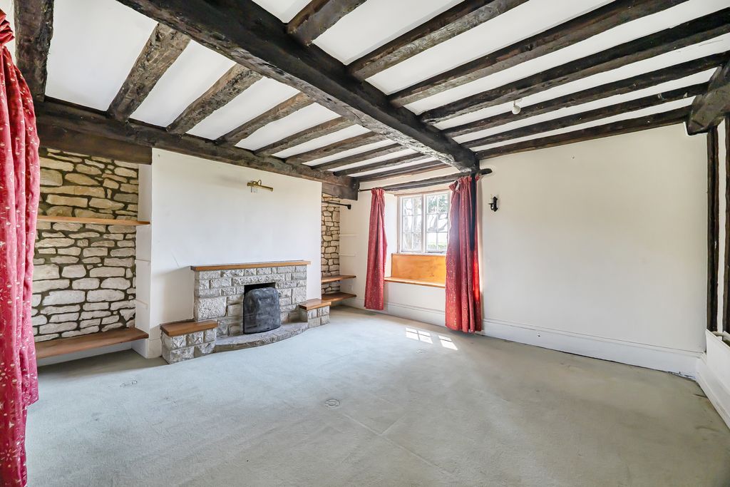 Property photo 3 of 25