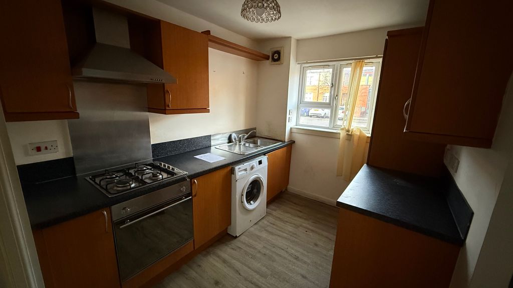 Property photo 2 of 6 3.Jpeg