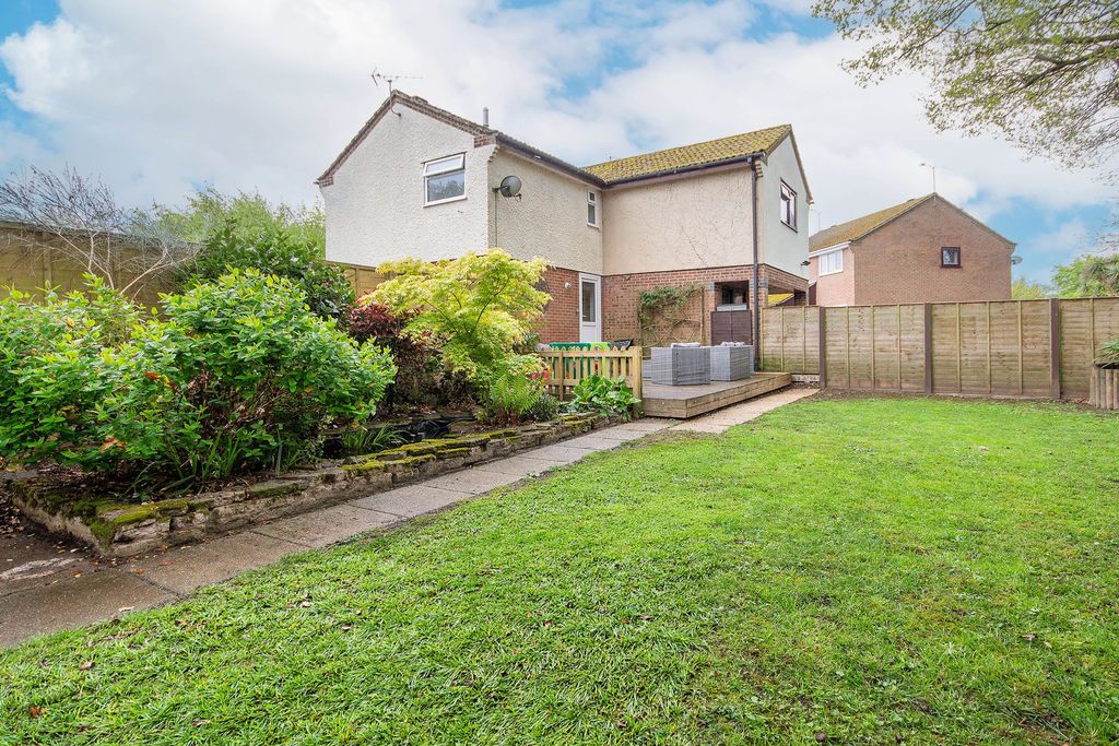 Property photo 2 of 11 Rear Garden