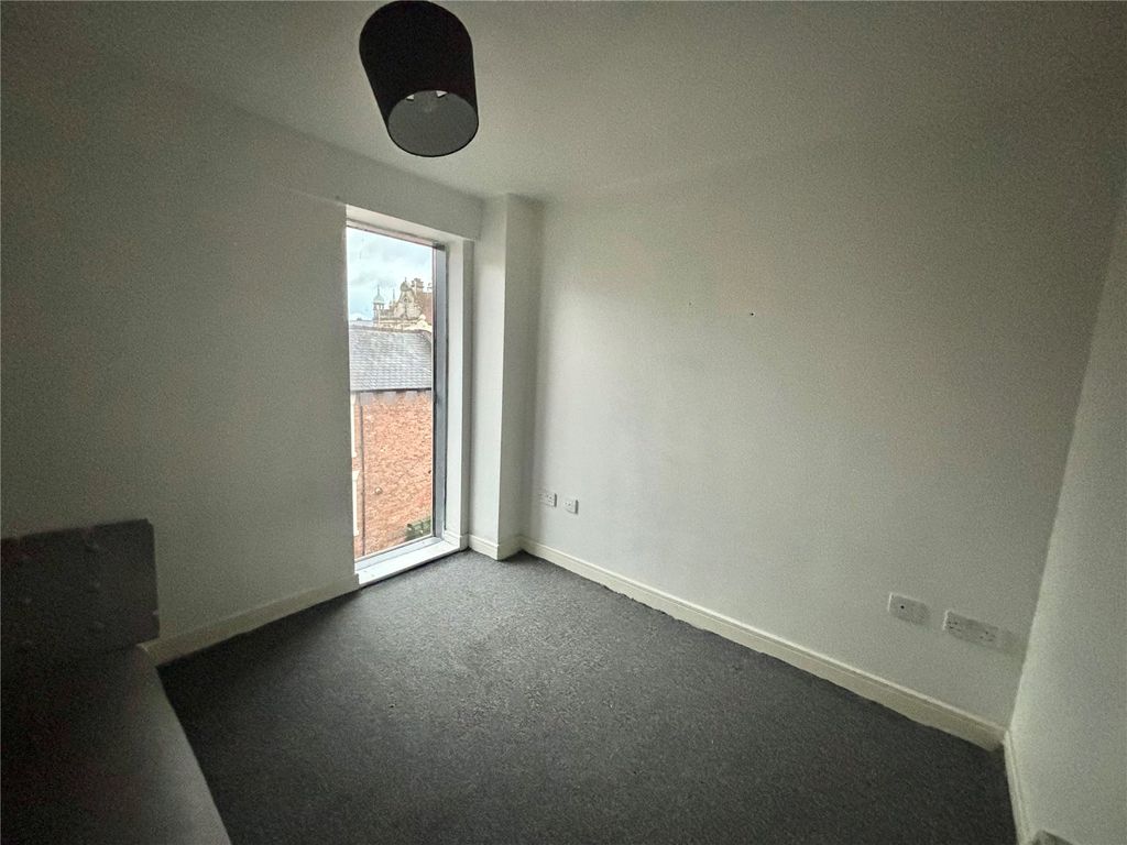 Property photo 3 of 10 Picture No. 04