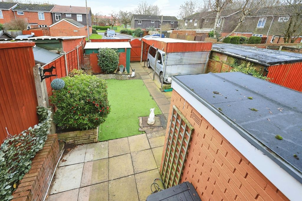 Property photo 2 of 14
