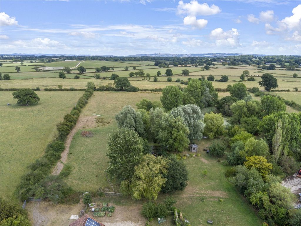 Property photo 3 of 23 Picture No. 09