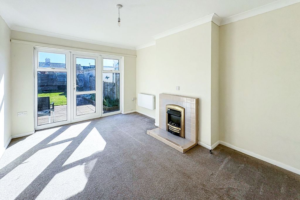 Property photo 3 of 12 Picture No. 03