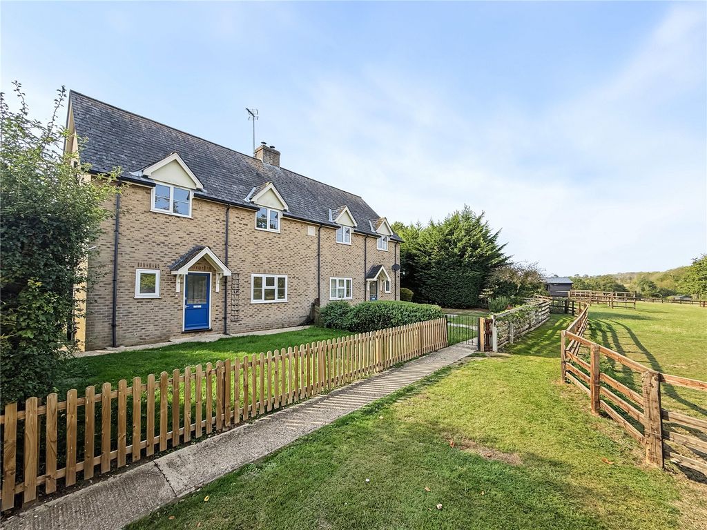 Property photo 1 of 12 Picture No. 23