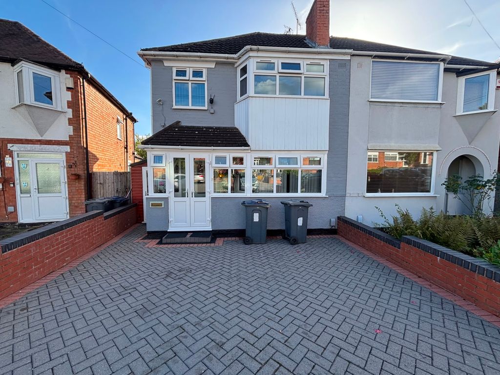 Property photo 1 of 18 Image