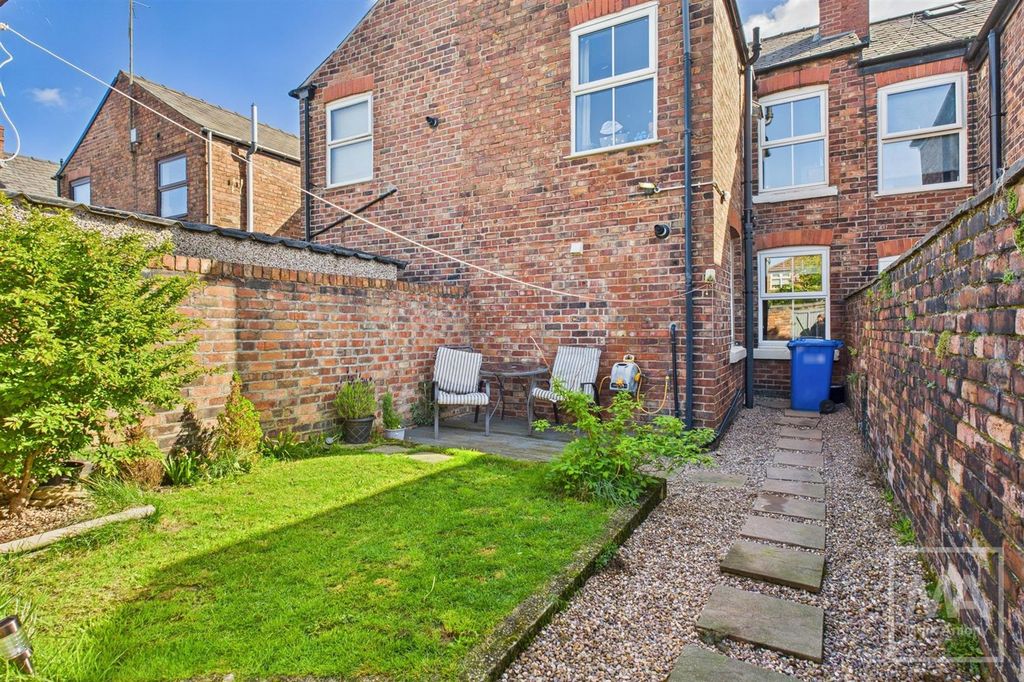 Property photo 3 of 15