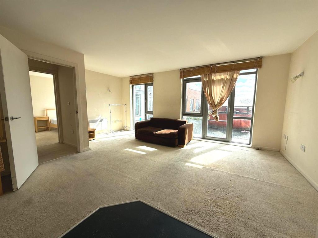 Property photo 2 of 6 03.Jpeg