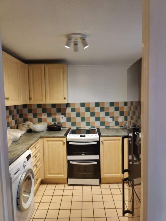 Property photo 2 of 3