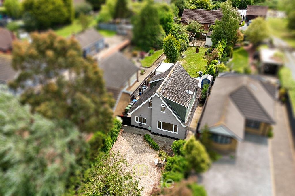 Property photo 1 of 26