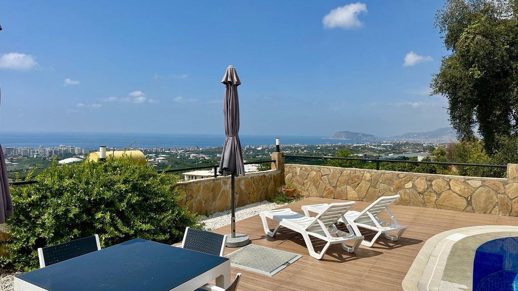 Property photo 2 of 20 Sea View 4-Bedroom Villa For Sale In Mahmutlar, Alanya Â€“ Panoramic Sea Views