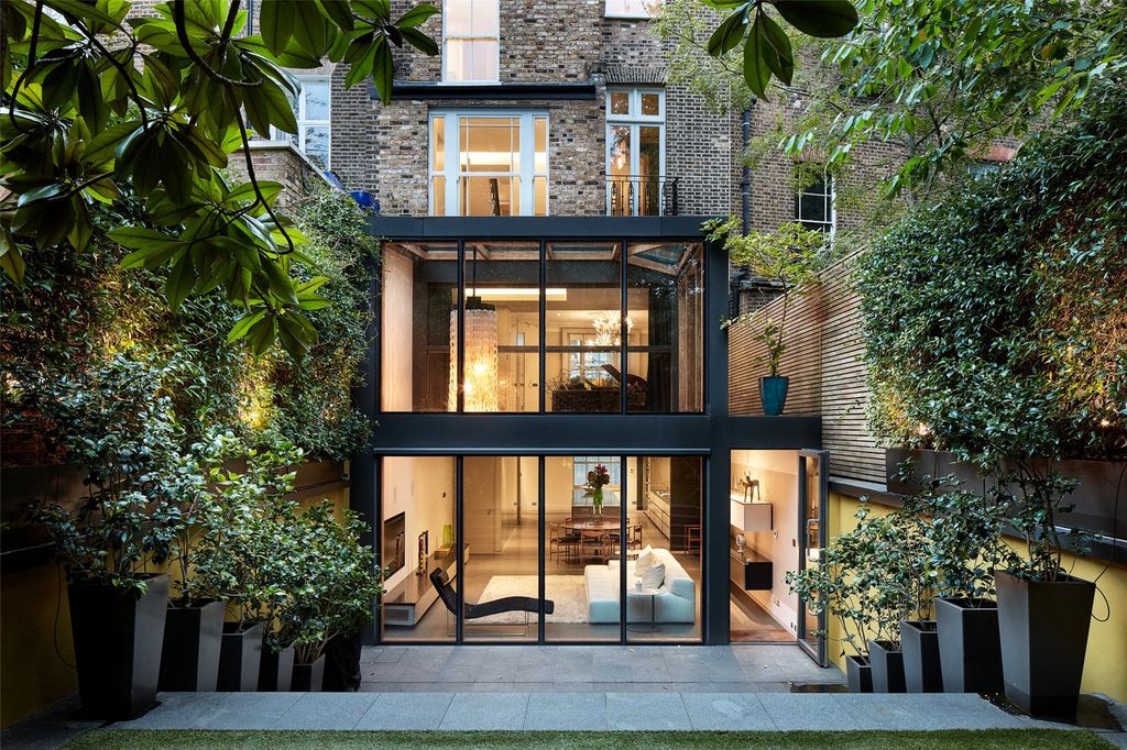 Property photo 1 of 24 Picture No. 03