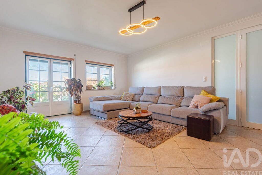 Property photo 1 of 30