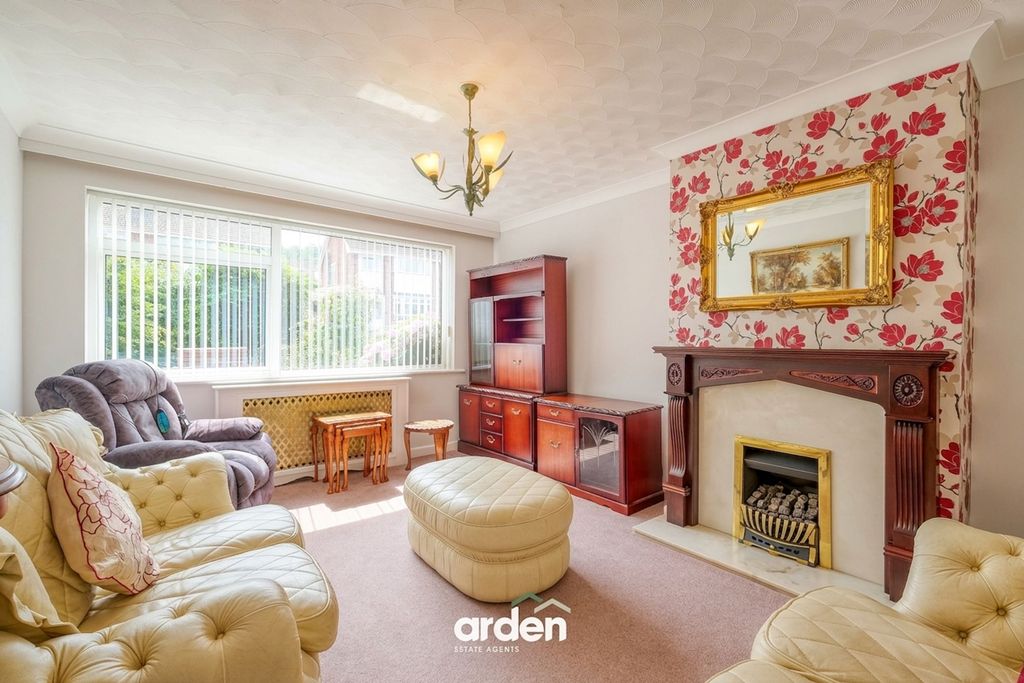 Property photo 2 of 16