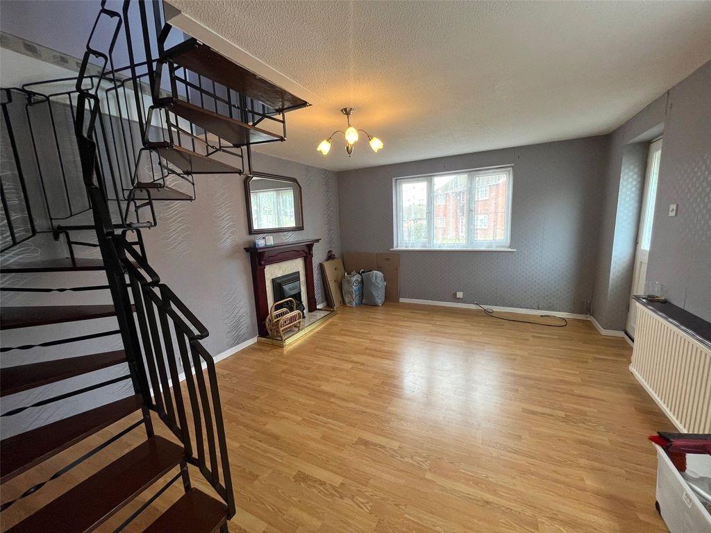 Property photo 2 of 14 Picture No. 07