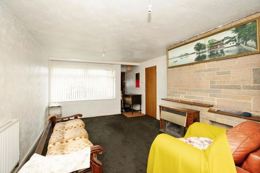 Property photo 3 of 15 Pbox-Img.Jpg