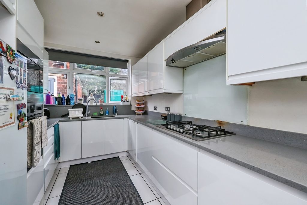 Property photo 3 of 17 Pbox-Img.Jpg