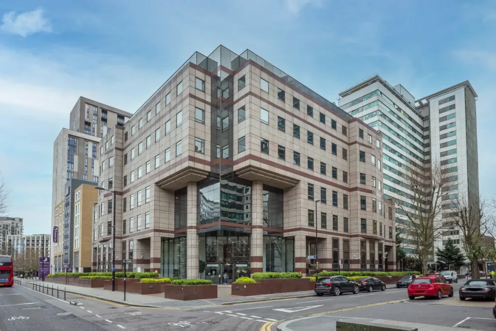 Property photo 1 of 11