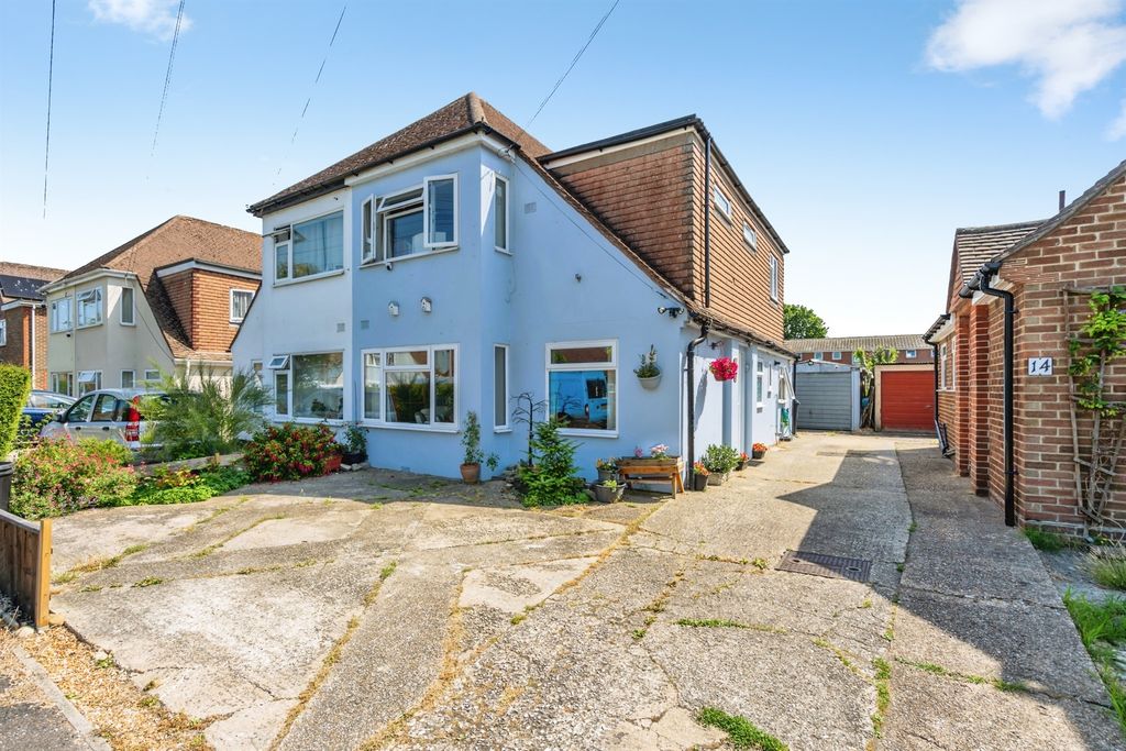 Property photo 1 of 13