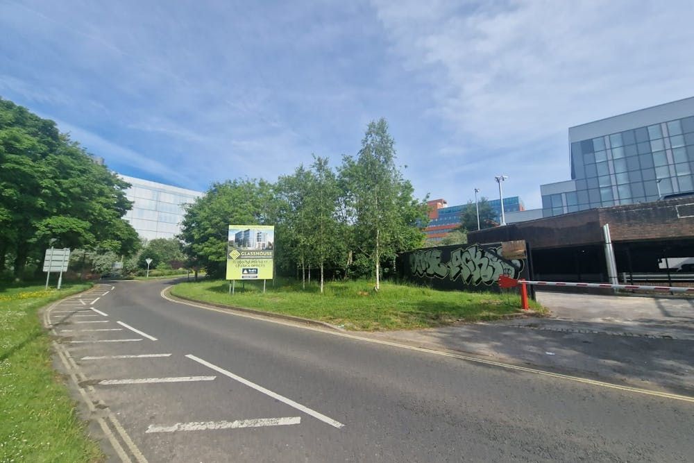 Property photo 3 of 5 Glasshouse  22 05 2024 004 2.Jpg