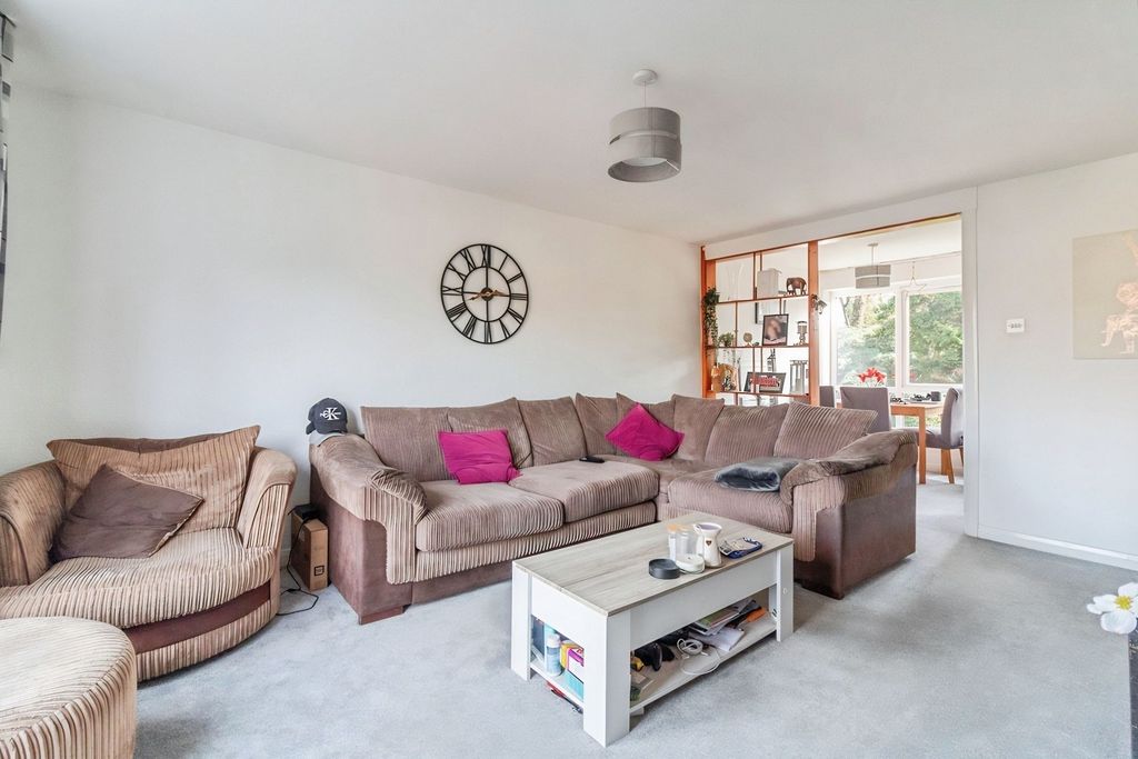 Property photo 2 of 17 Living Room