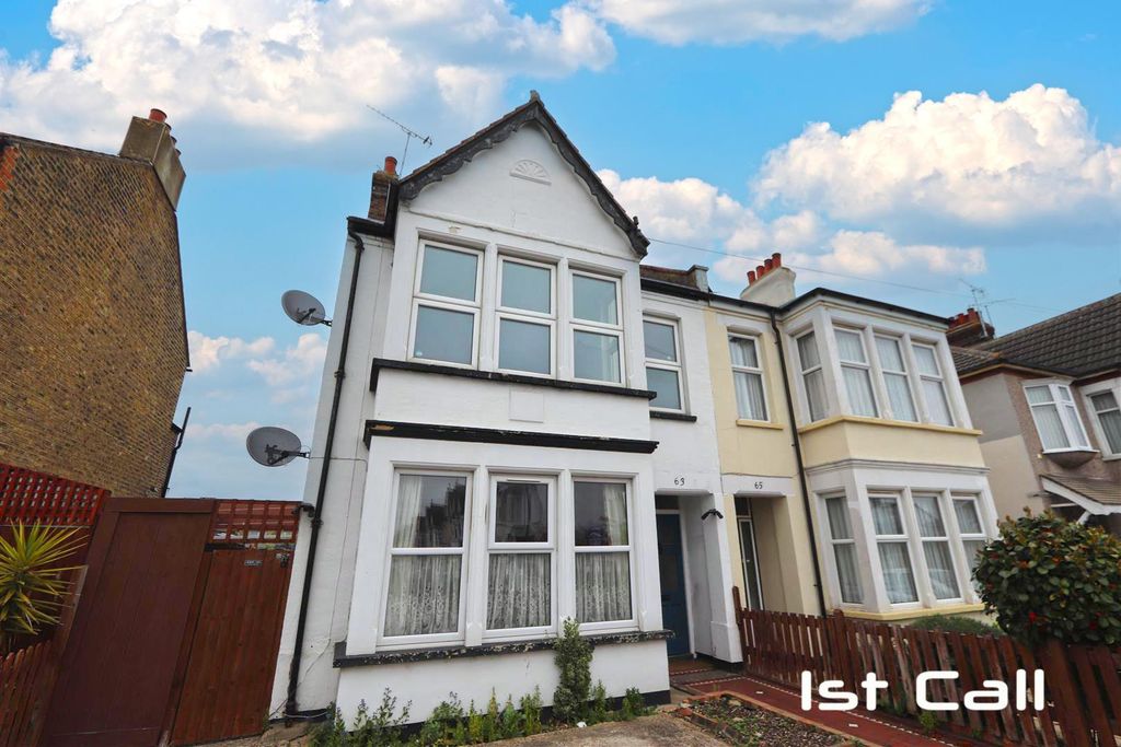 Property photo 1 of 10 Main.Jpg