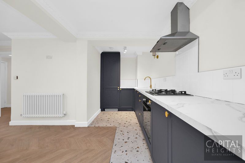 Property photo 1 of 11 Photo 16