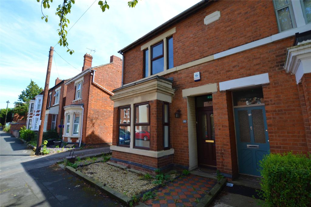 Property photo 1 of 10 Exterior 2