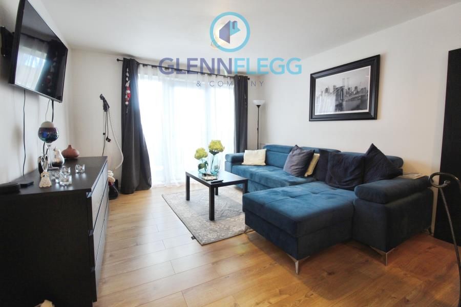 Property photo 2 of 14