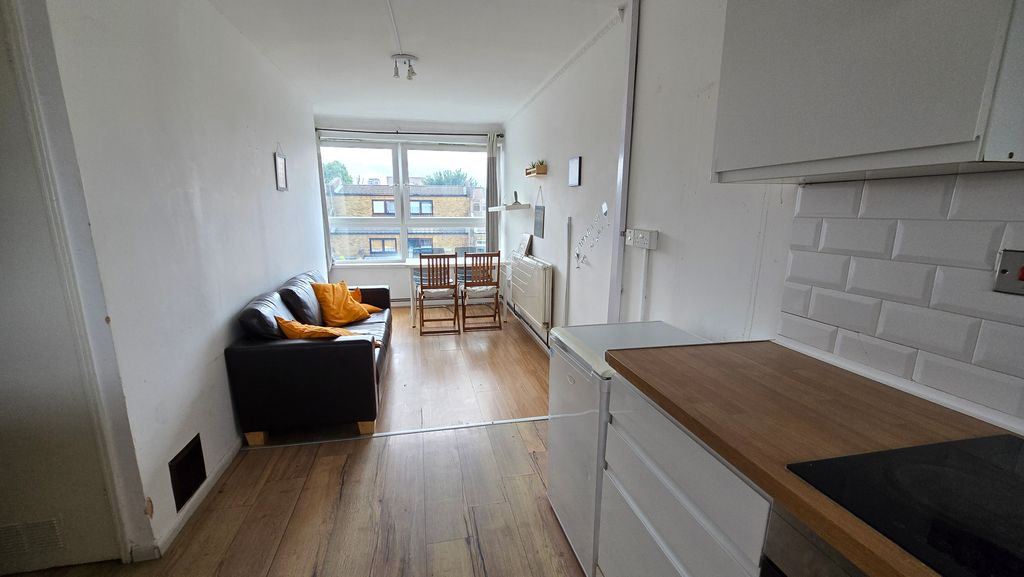 Property photo 3 of 20