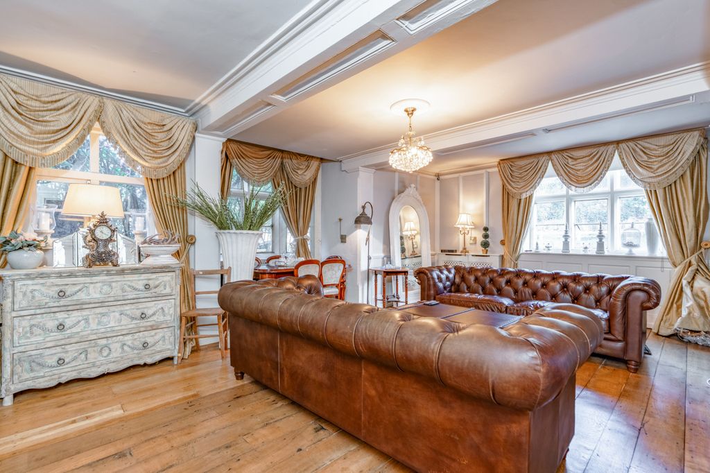 Additional image 15 of 9 bed detached house for saleBirmingham Road, Allesley, Coventry CV5