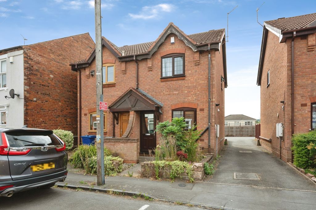 Property photo 1 of 18 Pbox-Img.Jpg