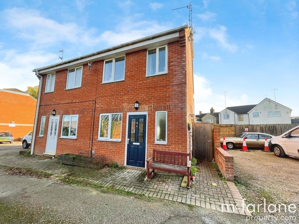 Property photo 1 of 6