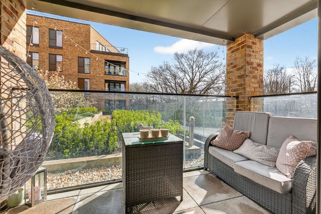 Property photo 2 of 19 Photo 8