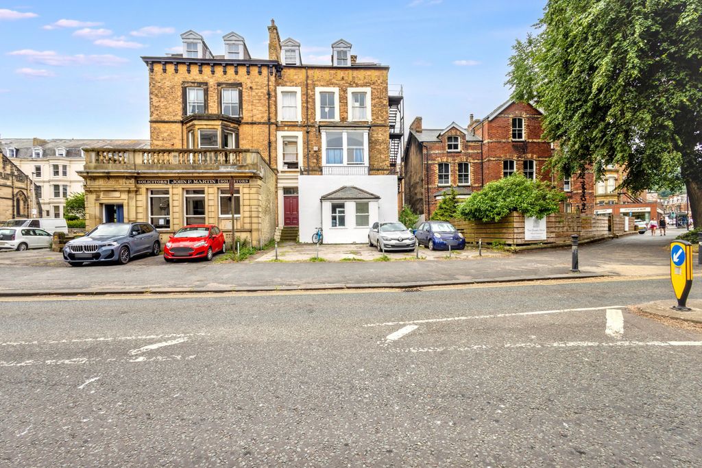 Property photo 2 of 36 26 Ramshill Road, Scarborough, Yo11 2Qf